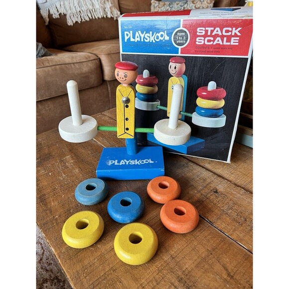 Vintage Playskool Stack Scale COMPLETE w Original box Wooden Retro Toy VERY RARE - Picture 2 of 4